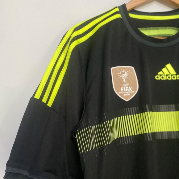 Adidas L Spain Soccer 2013–2015 Away Jersey - Picture 8 of 12
